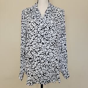 NWOT Who What Wear XXL Button Front Notch Collar Long Sleeve Blouse Top